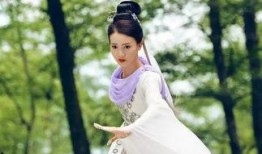 金晨爆料坠马真相视频