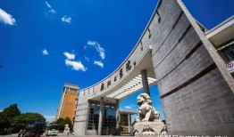 安阳工学院瓜免费吃,免费共享，校园生活新风尚