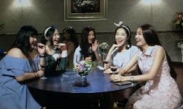 青岛大妈爆料视频最新版,揭秘事件背后惊人真相！